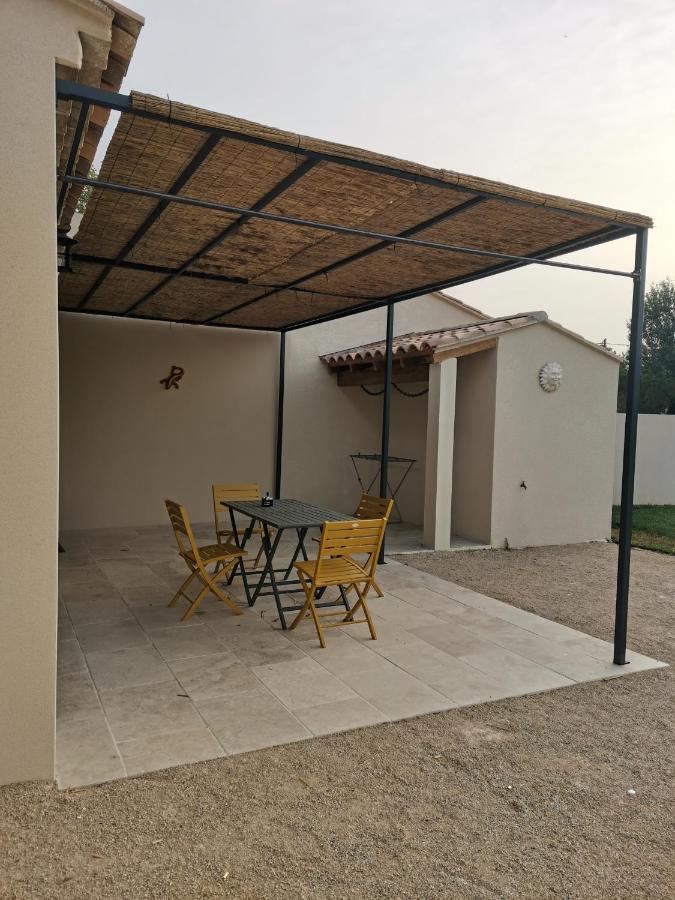 Maison En Campagne Avignon Exterior photo