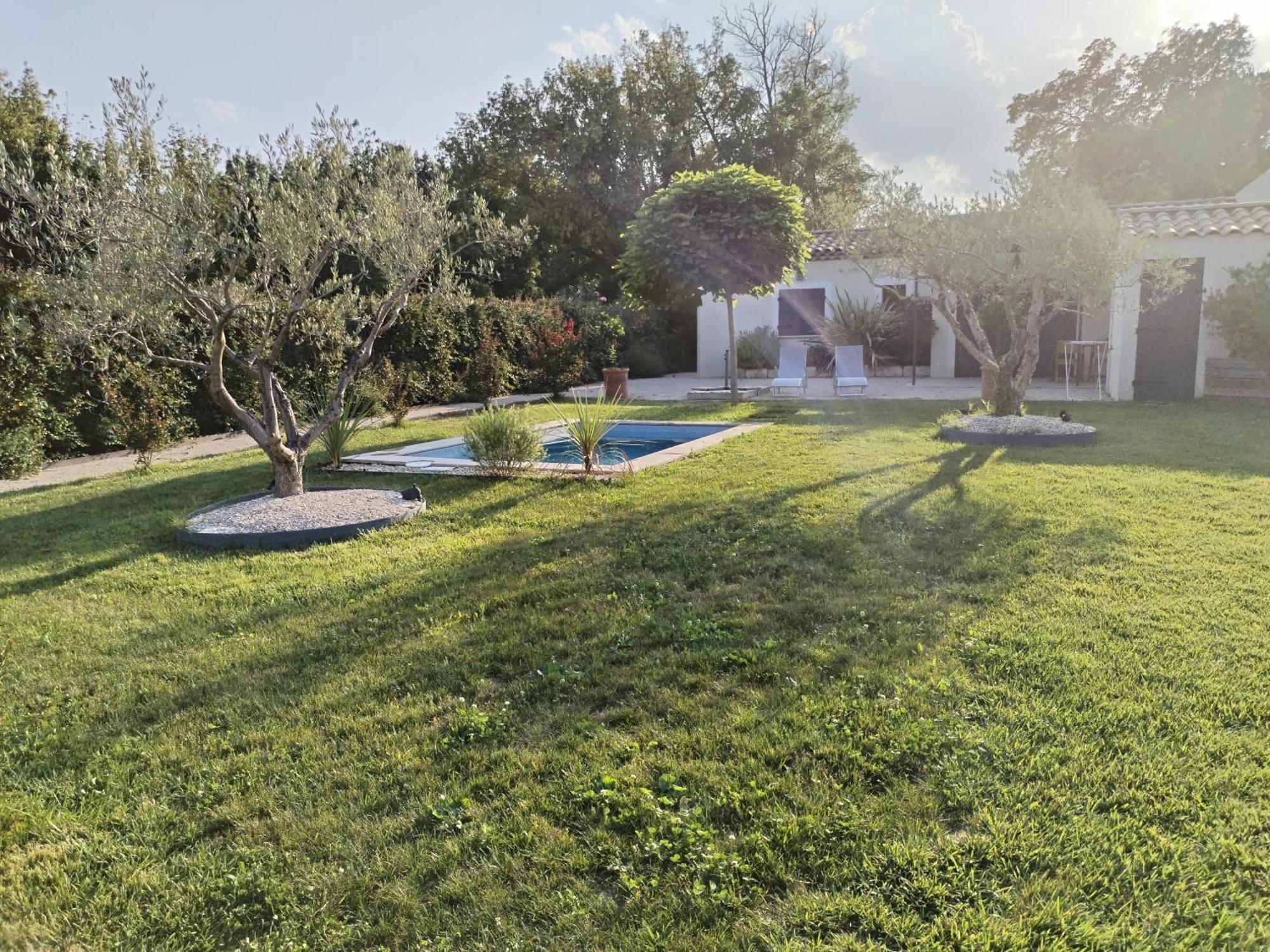 Maison En Campagne Avignon Exterior photo
